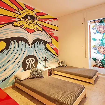 Black Wave Centro Apartment